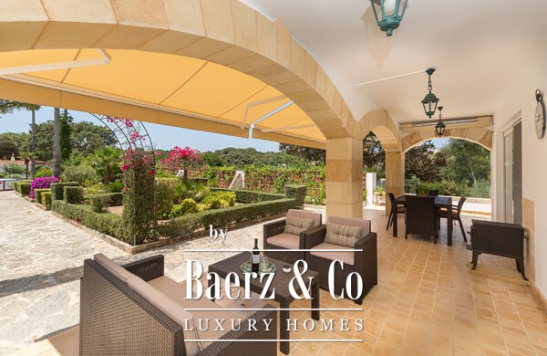 photo 6 ESTATE WITH TENNIS COURT IN ALAIOR