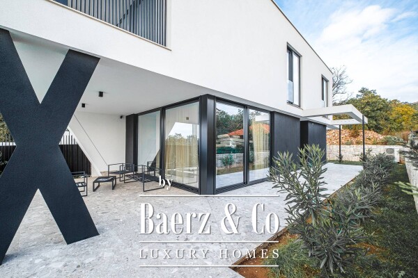 photo 9 Rijeka, Kostrena, exclusive semi-detached house with a pool on the first row to the sea