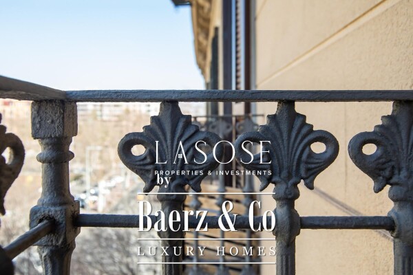 photo 19 Barcelona, Born