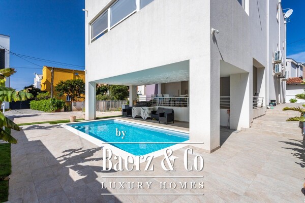 photo 1 Zadar, Diklo, luxury business residential villa, hotel 485 m² with indoor and outdoor pool