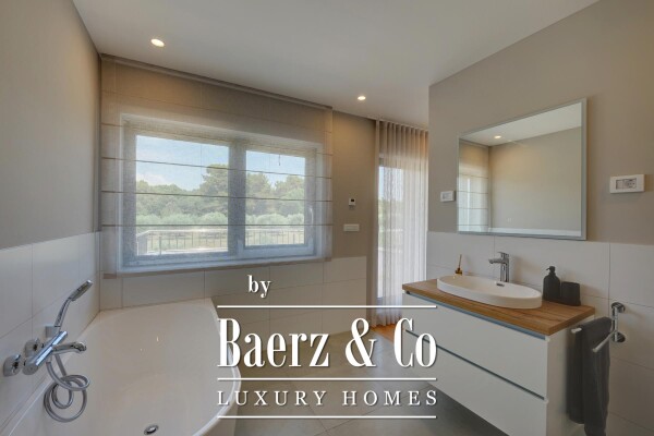 photo 24 Istria, Pomer: Exclusive Modern Villa 400 m² with Pool and Sea View, 400m from Coast