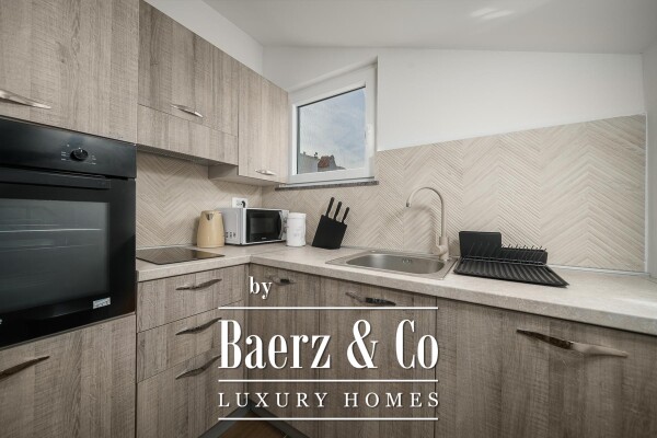 photo 12 Čiovo, Okrug, villa with six apartment units and swimming pool