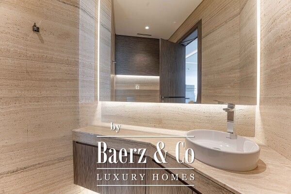 photo 24 Super Luxury | Penthouse | Vacant