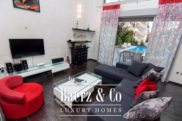 photo 7 Luxury Villa in Budva