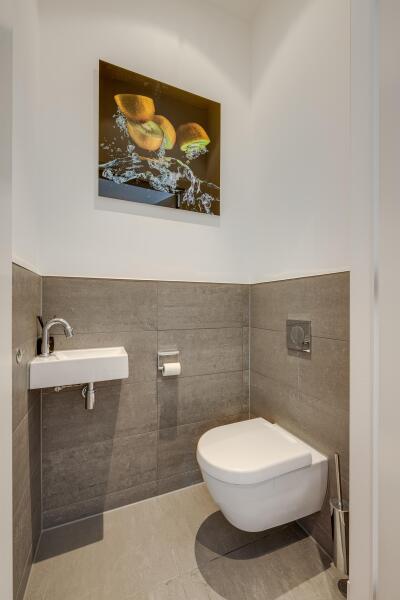 photo 49 van Brouchovenlaan 6