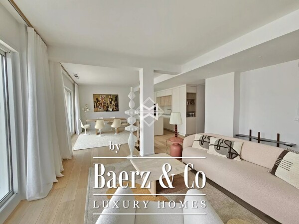 photo 5 Quai Saint Pierre, top floor beautiful apartment with view on Port and sea