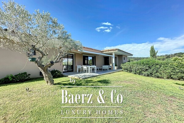 photo 9 beautiful contemporary property with open views