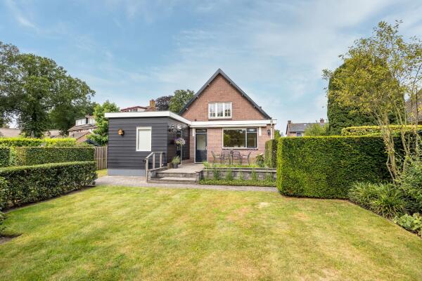 photo 17 Nieuw-Loosdrechtsedijk 77