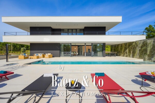 photo 7 Istria, Grožnjan - Designer villa, a combination of top design, luxury equipment and privacy