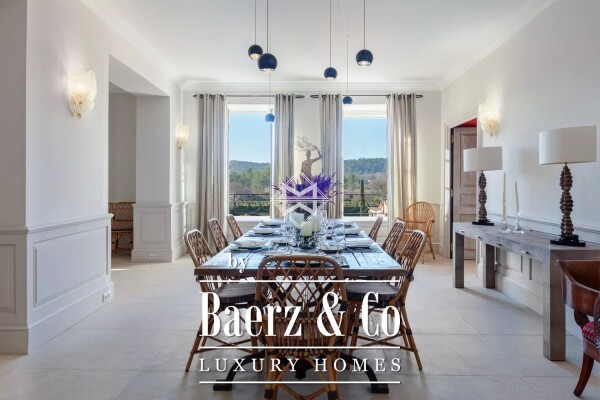 photo 10 Charming property set on a 10-hectare park