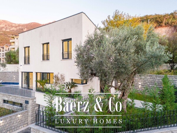 photo 6 Luxury Villa in Budva Municipality with a Pool