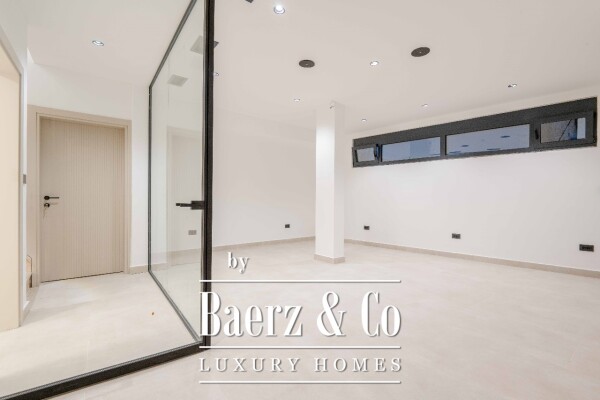 photo 10 Luxury Villa in Budva Municipality with a Pool