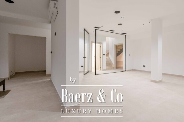 photo 11 Luxury Villa in Budva Municipality with a Pool