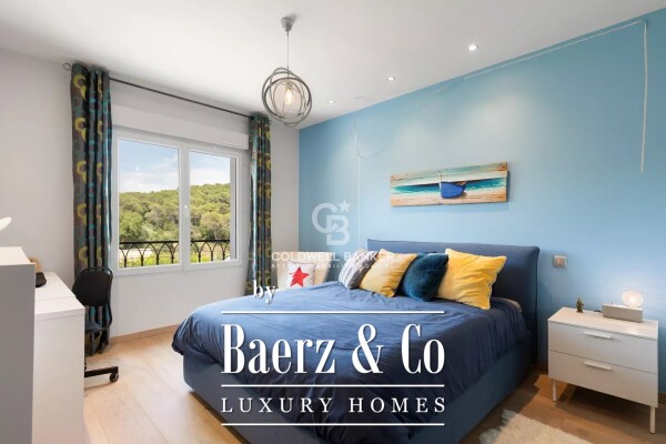 photo 10 Gorgeous villa in a perfection condition located in a gated domaine