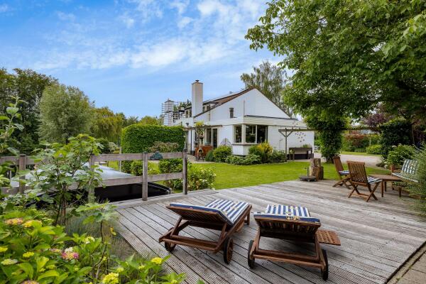 photo 1 Oud-Loosdrechtsedijk 101