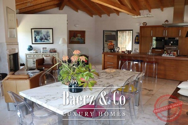 photo 16 Villa for sale 166 m²