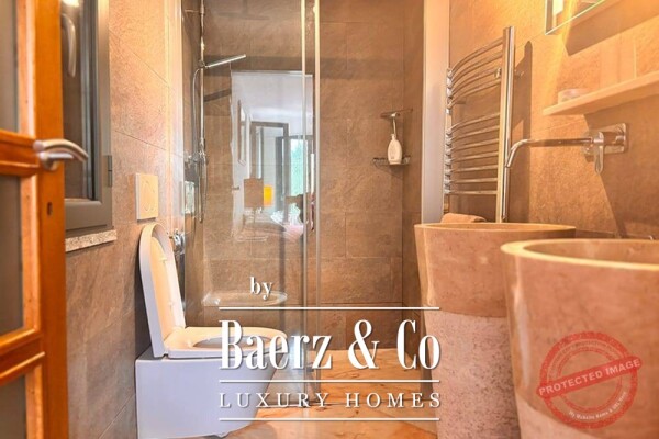 photo 101 Villa for sale 166 m²