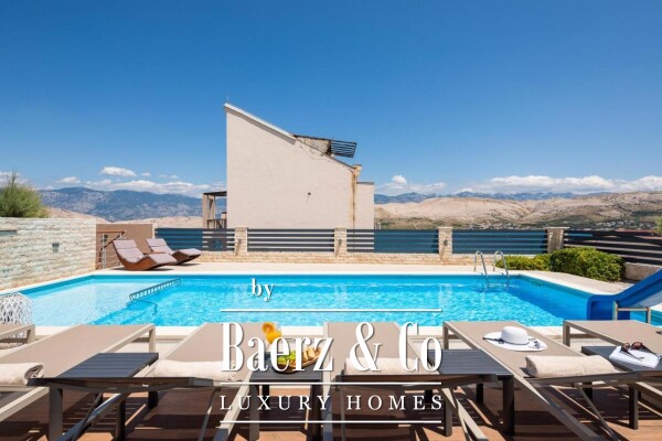 photo 24 Pag beautiful villa with sea view 350m2 200 meters from the sea