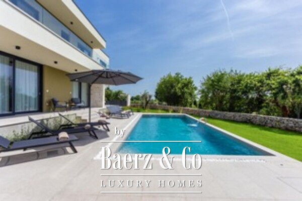 photo 6 Istria, Smoljanci - quality and modern detached house, 208 m², heated swimming pool 40 m²