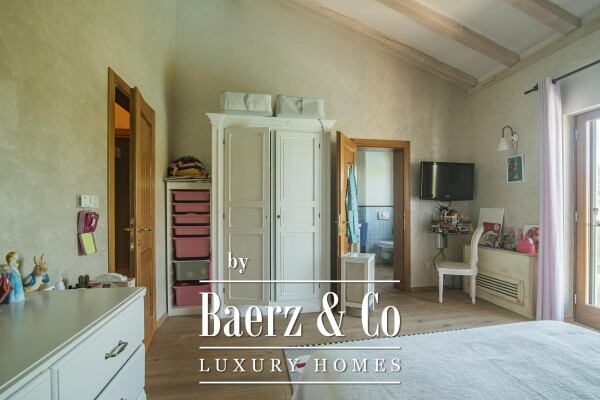 photo 13 Istra, Šorići, luxury Stone House 388 m² with Pool and construction land 4621 m²