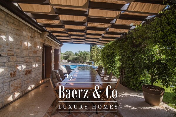 photo 30 Istra, Šorići, luxury Stone House 388 m² with Pool and construction land 4621 m²