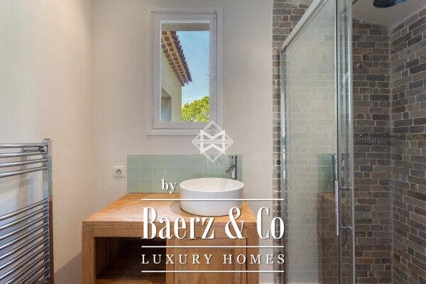 photo 15 Gigaro - Renovated sea view villa - Beach on foot