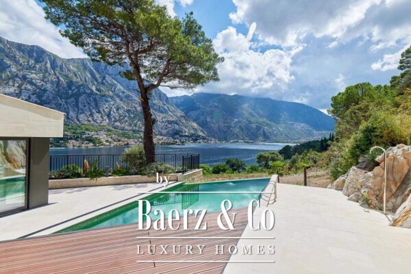 photo 3 Beautiful Seaview Villa in Kotor Municipality