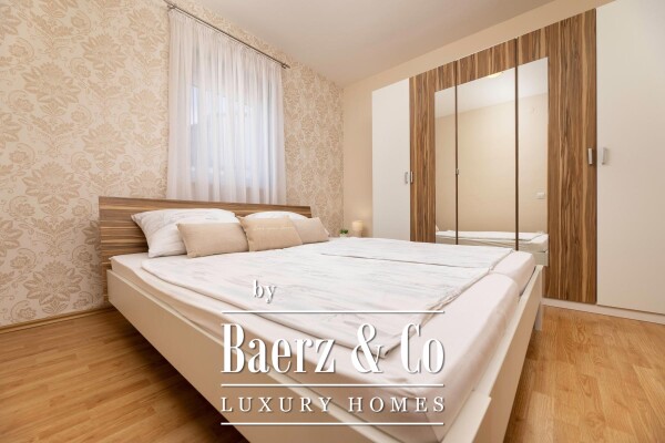 photo 3 Malinska, Renovated House with Three Apartments, 280.72 m², 800m from the Sea