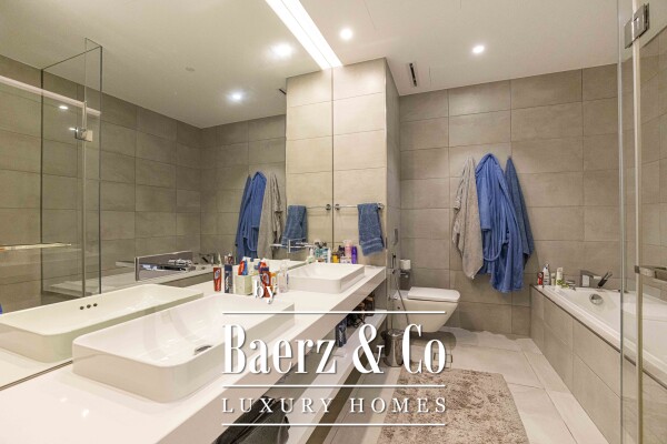 photo 19 01 unit | Best layout | Incredible Views