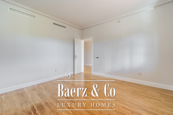 photo 21 Calle Principal 