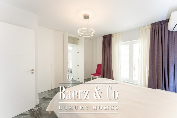 photo 9 Elegant bungalow in prestigious area.