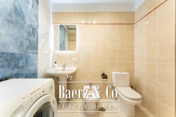 photo 29 Elegant bungalow in prestigious area.