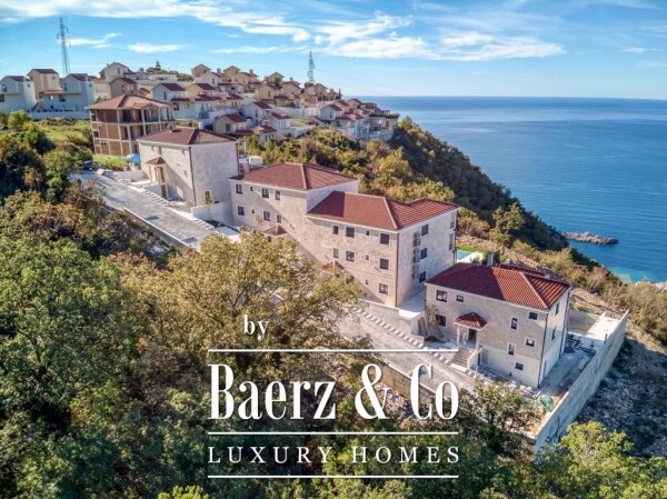 photo 3 Three Bedroom Apartment with a Seaview in Sveti Stefan