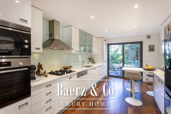 photo 1 3+1 bedroom condominium with swimming pool, in Quinta da Bicuda, Cascais