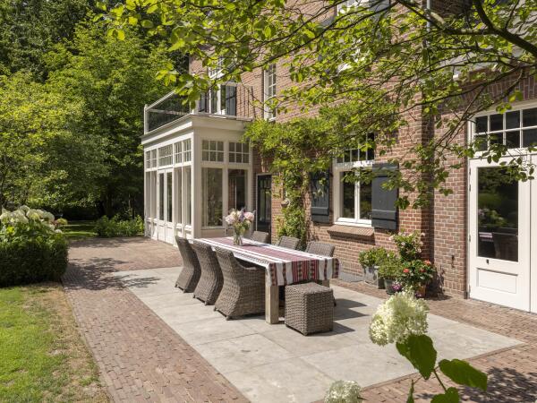 photo 38 Burgemeester de Manlaan 98