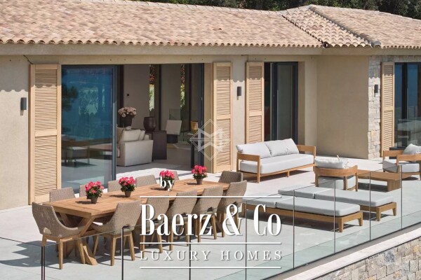 photo 6 Superb contemporary villa with panoramic sea view