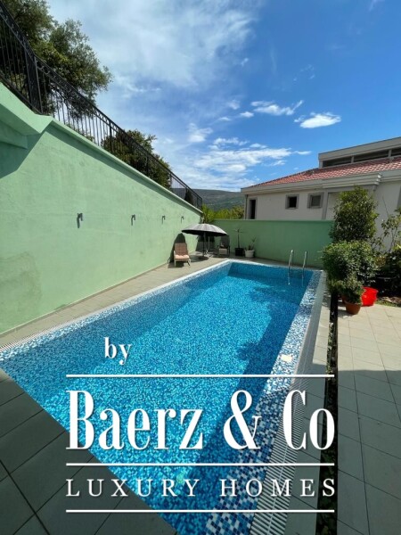 photo 2 Duplex in Herceg Novi with a Seaview