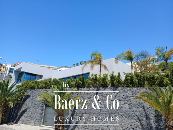 photo 20 Exclusive Luxury Villa with Panoramic Sea Views in Acorán – Santa Cruz de Tenerife