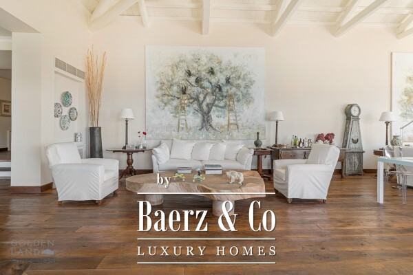 photo 9 Mediterranean Estate