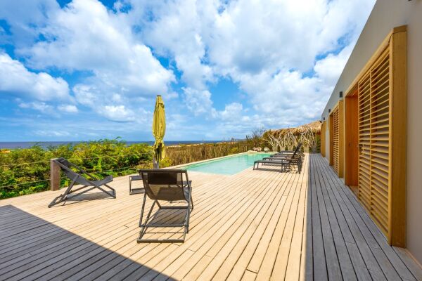 photo 16 Crown West 206