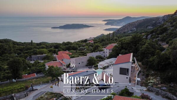 photo 5 Complex of Villas wiith a Sea View in Budva