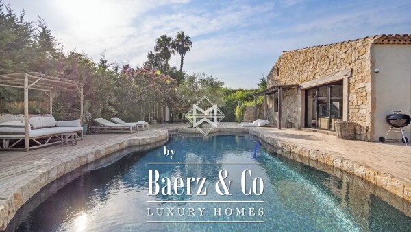 photo 5 Charming villa in a private Estate