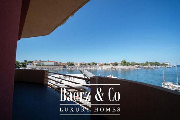 photo 6 Zadar, Branimirova obala, three-bedroom apartment with sea view