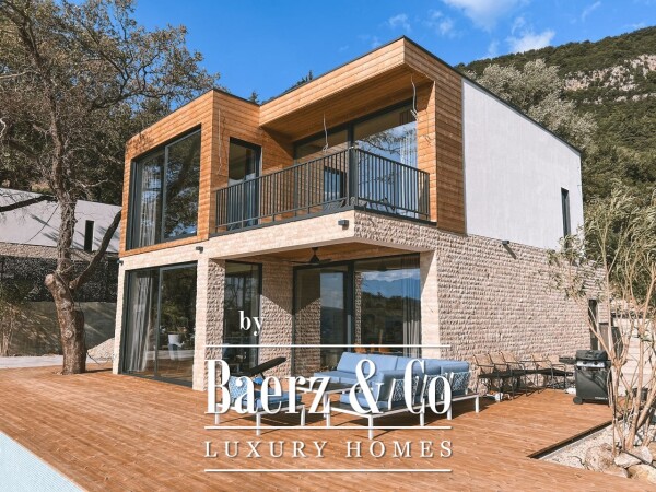 photo 3 Seaview Villa in Kotor in nature