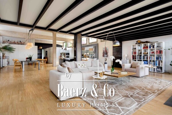 photo 15 Unique Loft Style House with Character in Génova