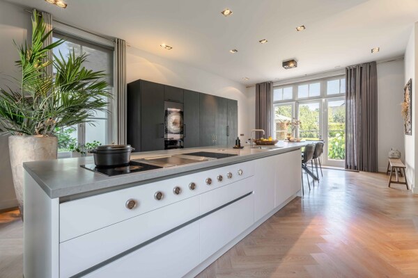 photo 29 Hoogbraak 48