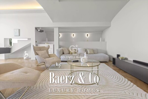 photo 10 Stone and renovated villa located in Valbonne