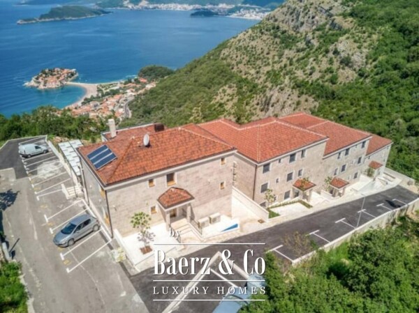 photo 2 Furnished Apartment in a Complex with a Pool in Sveti Stefan