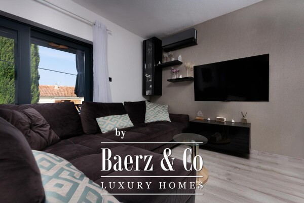 photo 5 Island of Krk, Malinska, beautiful villa with 3 residential units, swimming pool, sea view