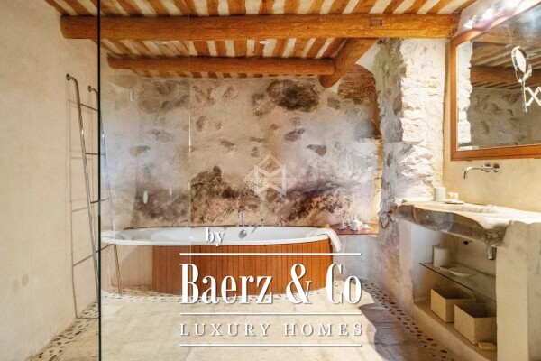 photo 13 Hinterland of Fayence – Authentic Stone Mas with Panoramic View